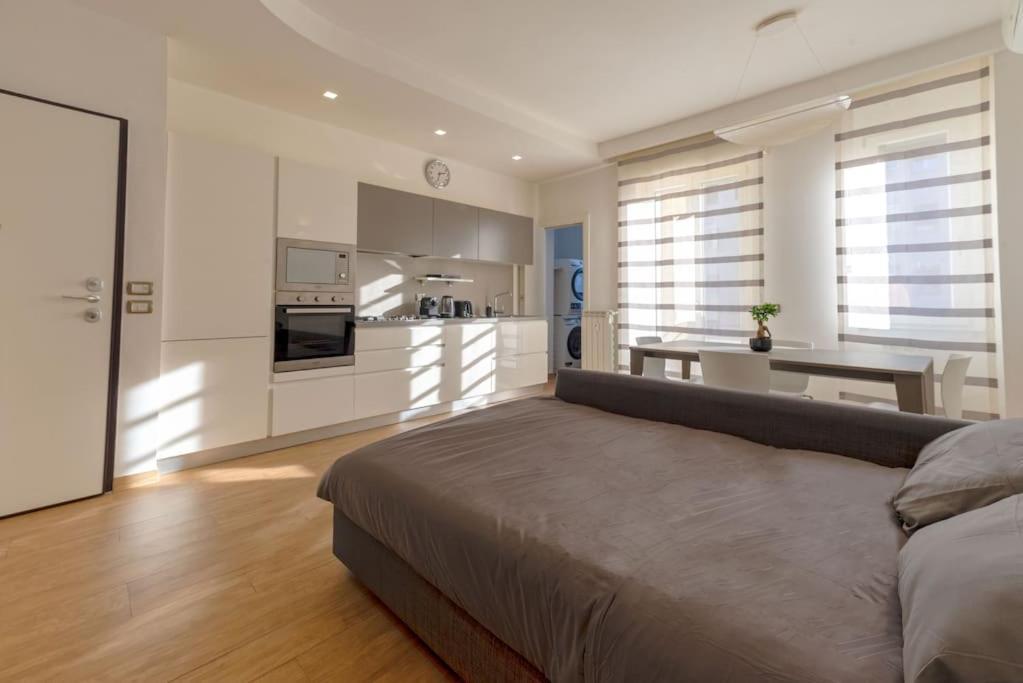 Apt. Linate - Duomo A 10 Minuti Apartment Milano Ngoại thất bức ảnh